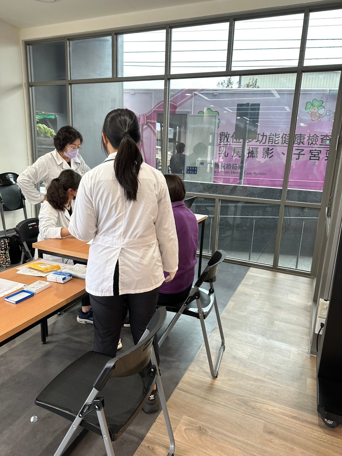 114年1月5日假日癌症及成人健檢設站服務照片1